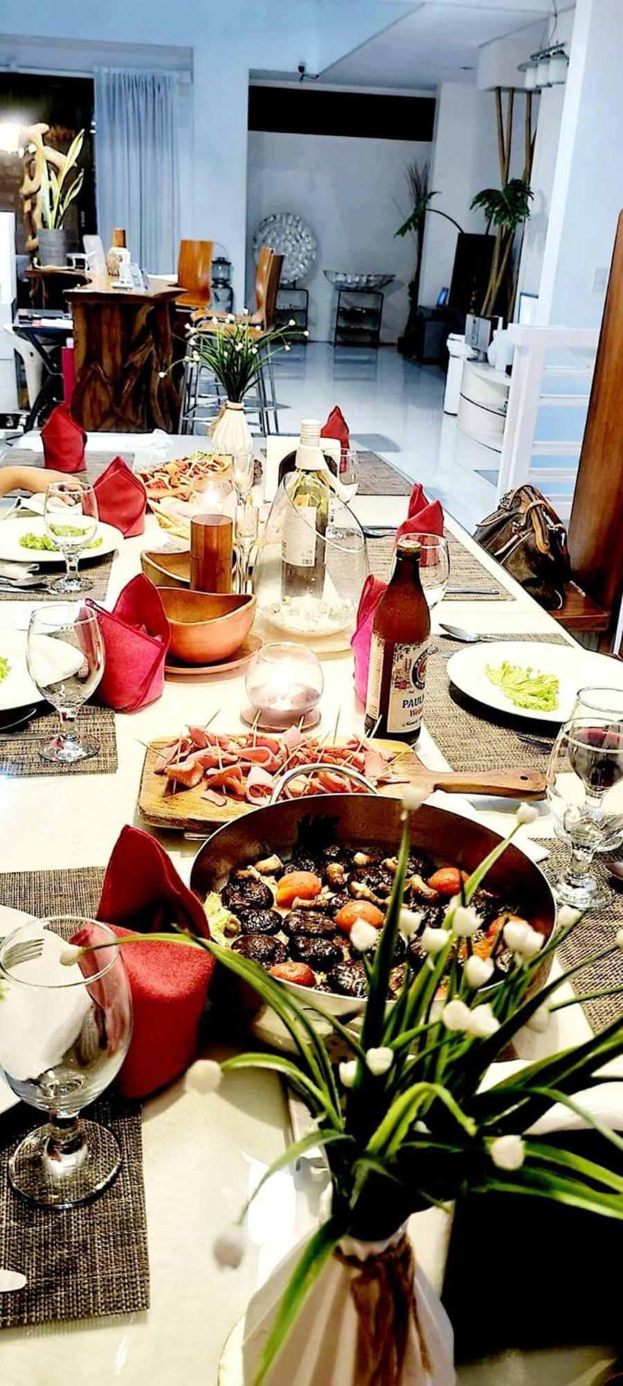 Date & Dine Resort Антиполо Экстерьер фото