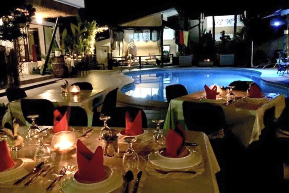 Date & Dine Resort Антиполо Экстерьер фото